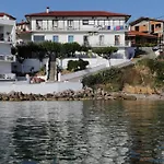 Chariklia *