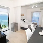 Chariklia