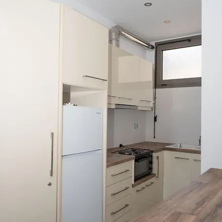 Chariklia Apartman Azmíni