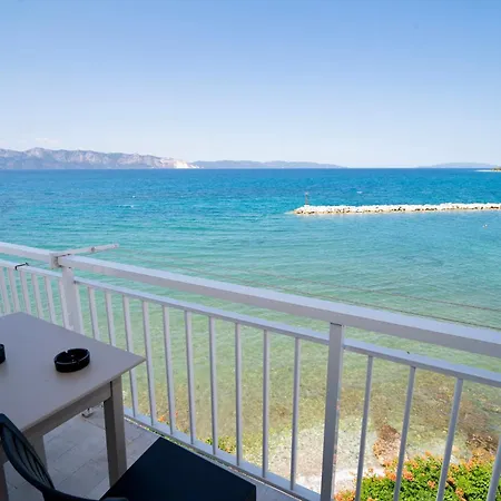 Chariklia Apartman Azmíni